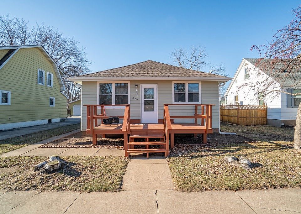 1st image of 534 Maple Street