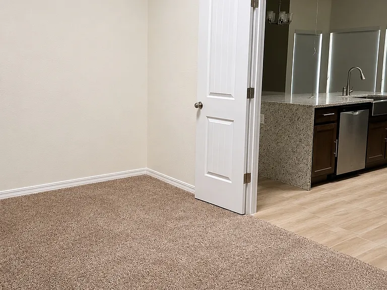 8412 Phil Pl — Photo 10