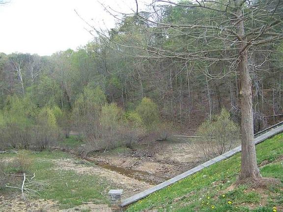 3rd image of LOT-105R Stone Bridge Dr