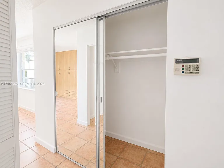 7705 SW 86th St #B-213 — Photo 11