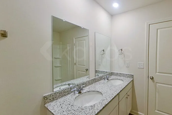 320 Ironwood Ct — Photo 14