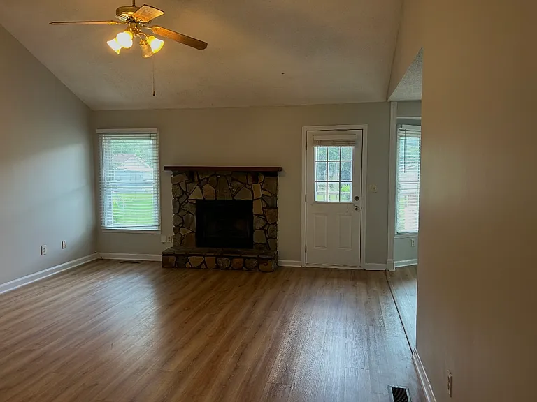 120 Pattiwood Dr — Photo 26