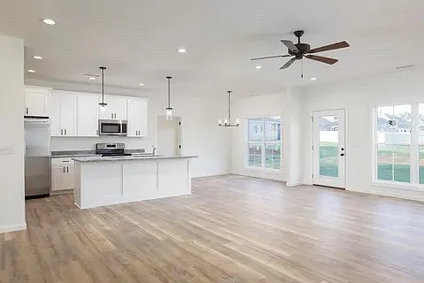 369 Rolling Brook Dr — Photo 5