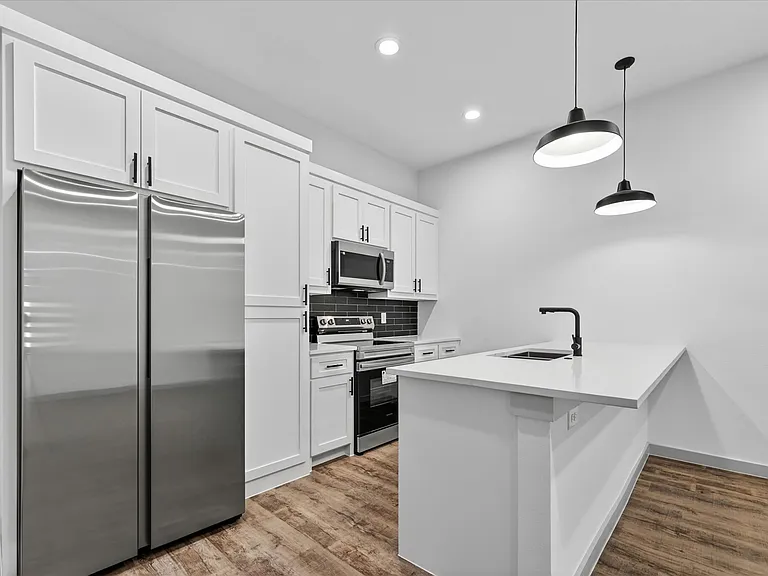 2107 Church St #B — Photo 4