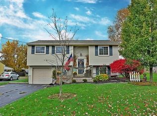 2531 Walnut St, Girard, OH 44420