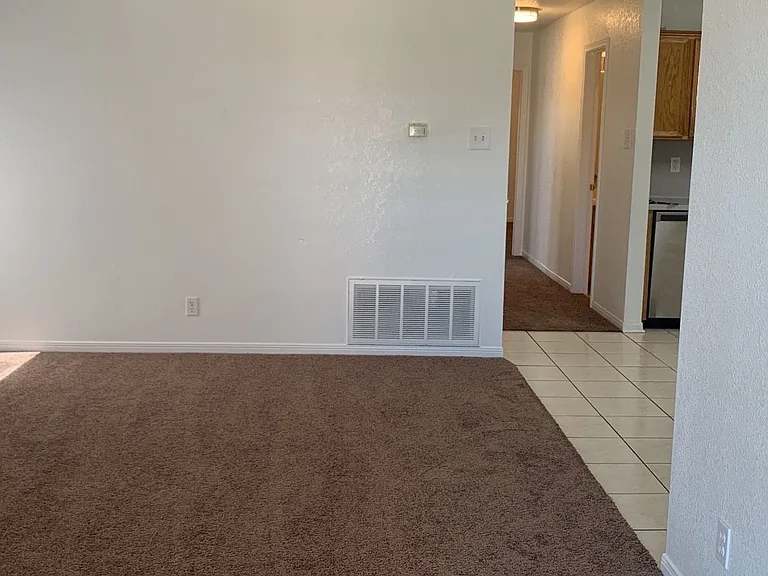 5202 Daybreak Dr — Photo 5