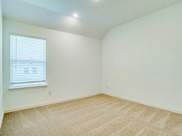 1363 Whipsaw Trl — Photo 11