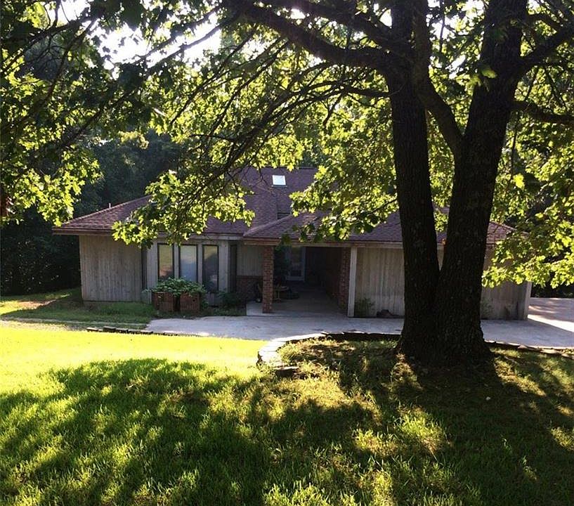 1st image of 9841 Buckskin Cir