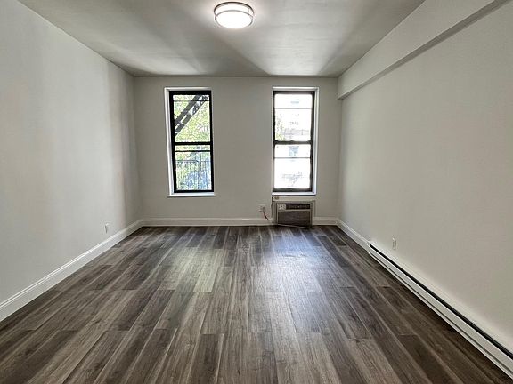 2nd image of 247 E 52nd St APT 5C