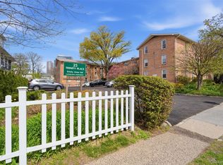 25 Trinity Place #2k, New Rochelle, NY 10805