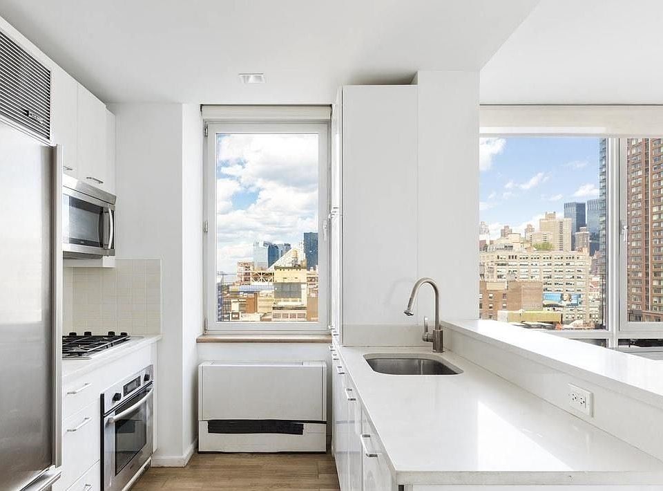 1st image of 635 W 42nd St APT 15F