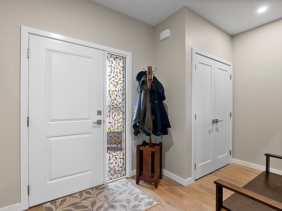 3rd image of 2683 Ord Rd #101