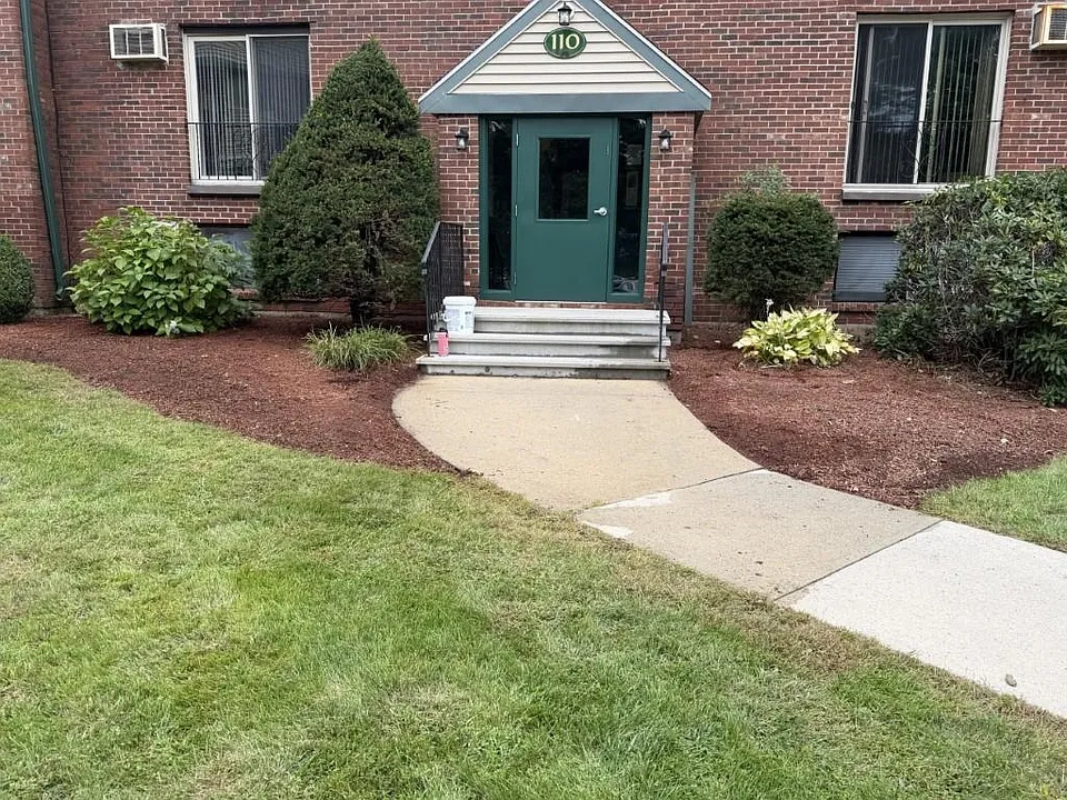110 English Village Rd #302