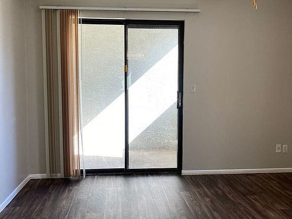 3rd image of 850 S River Dr #21132207-0