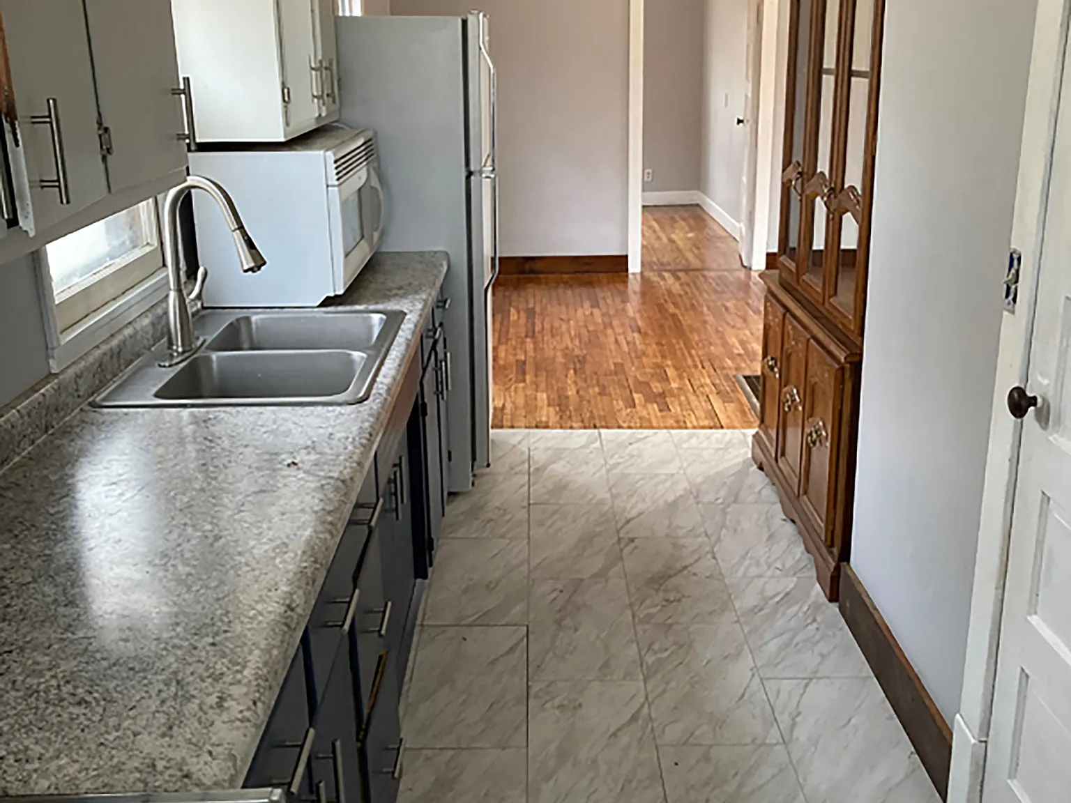 505 N 3rd St - 1 — Photo 3