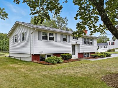 12 Wellington Dr, Hudson, MA, 01749