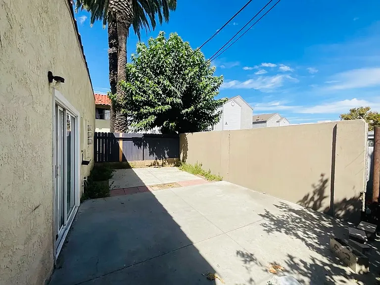 707 E Orangewood Ave #A — Photo 8