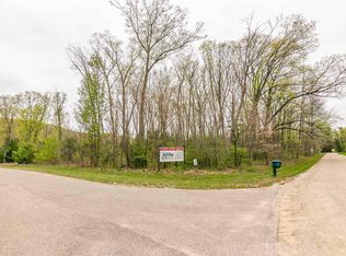 L40 11th Dr #1, Friendship, WI 53934