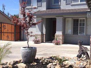 301 Otis Dr, Ripon, CA 95366