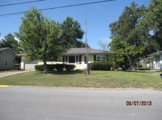 715 Hickman Ave, Fulton, MO 65251