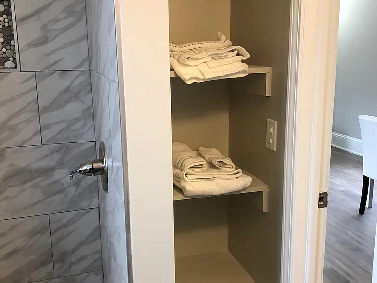 312 E Seneca St #3 — Photo 6