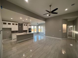 2206 Briarwood Dr, Bridgeport, TX 76426