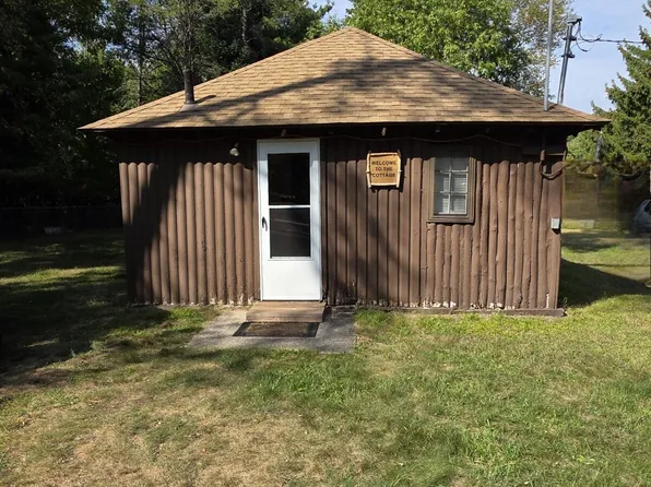 1975 Brown Rd, Saint Helen, MI 48656