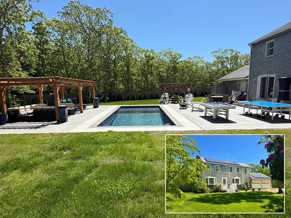 105 Whalers Walk, Edgartown, MA 02539