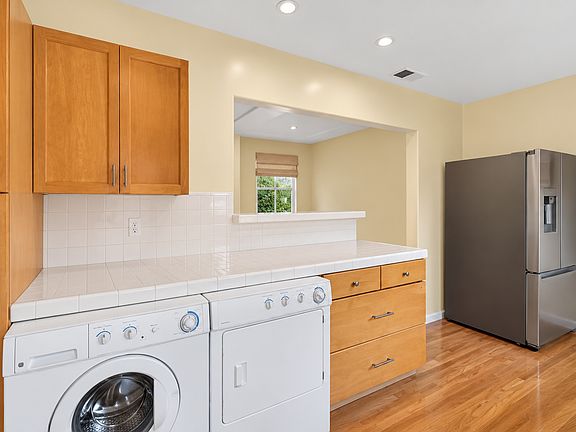 2nd image of 2822 11th St