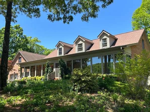 5531 Bethlehem Rd, Boones Mill, VA 24065