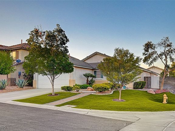 2nd image of 528 Lavina Ct