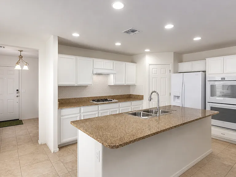 260 N Norman Way — Photo 8