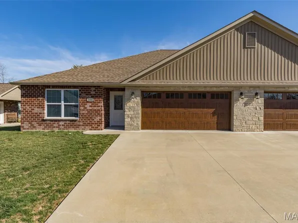 533 Windsor Ln, Farmington, MO 63640