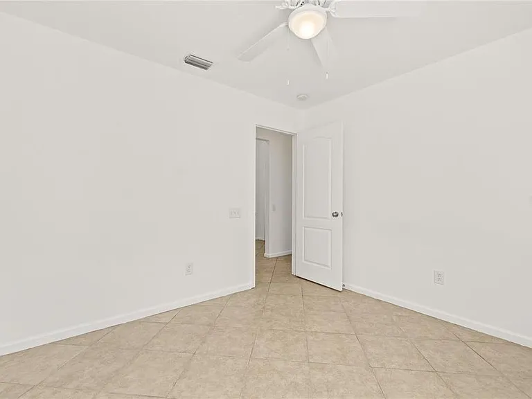 13102 Early Run Ln — Photo 37