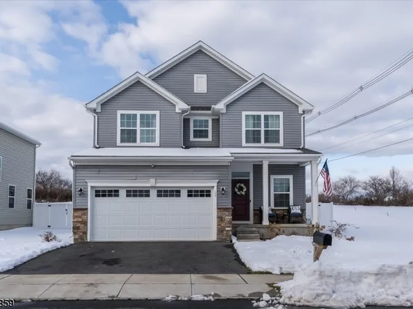 15 Trafalgar Ct, Sparta Twp., NJ 07871