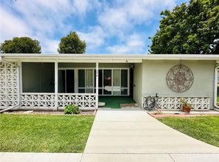 1620 Monterey Rd #M2-12A, Seal Beach, CA 90740
