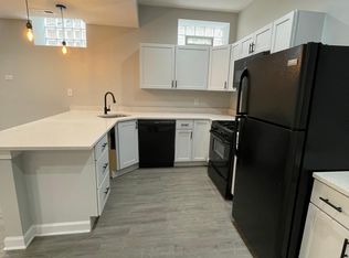 4744 N Lowell Ave #G, Chicago, IL 60630
