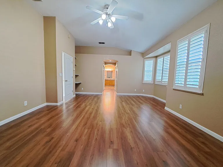 3012 Bergamo Ct — Photo 13
