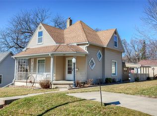 320 E Broadway St, Colfax, IA 50054