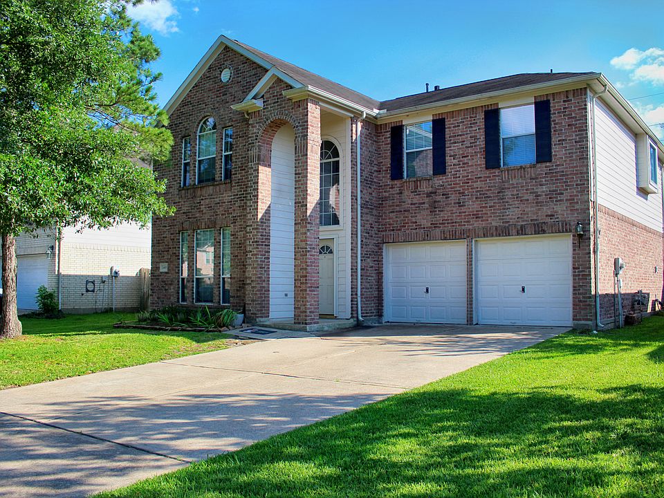 1st image of 24819 Laurel Chase Ln