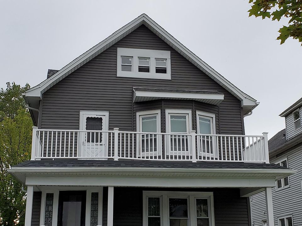 1st image of 32 Lovering Ave Uppr #