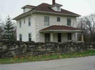 16 N Lafayette Ave, Oolitic, IN 47451