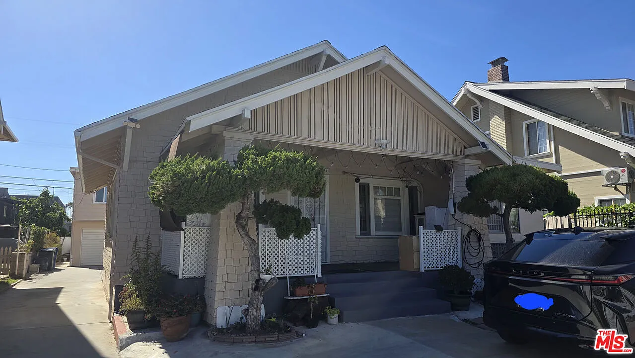 1 bed, 1.0 bath, $1,795 — Photo 1