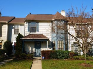 4 Chippin Ct, Robbinsville, NJ 08691