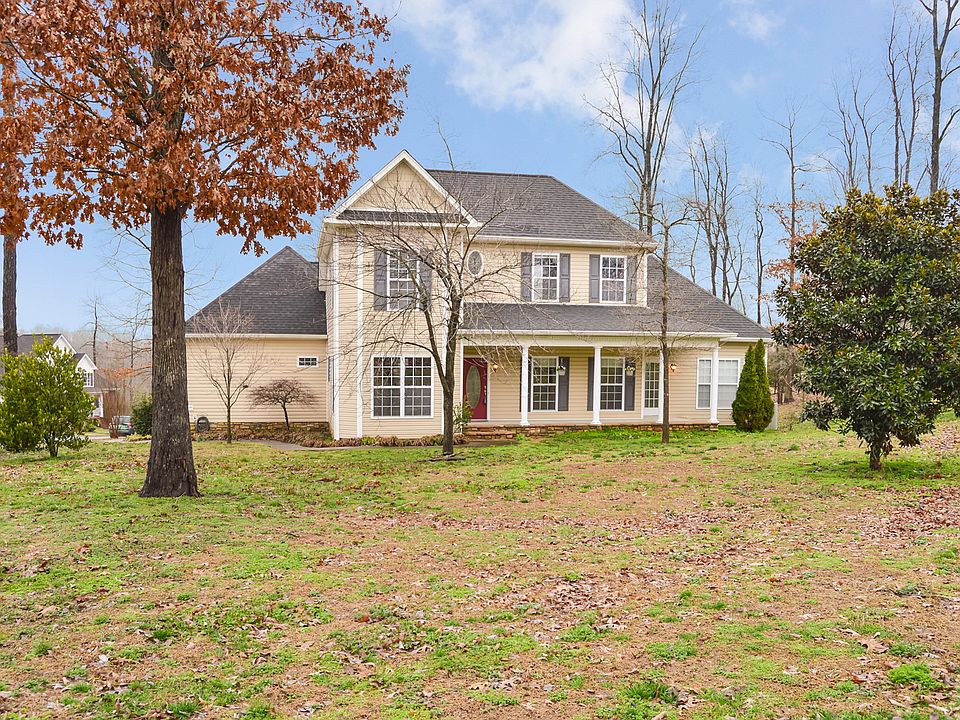 1st image of 186 Meadowwood Cir NE