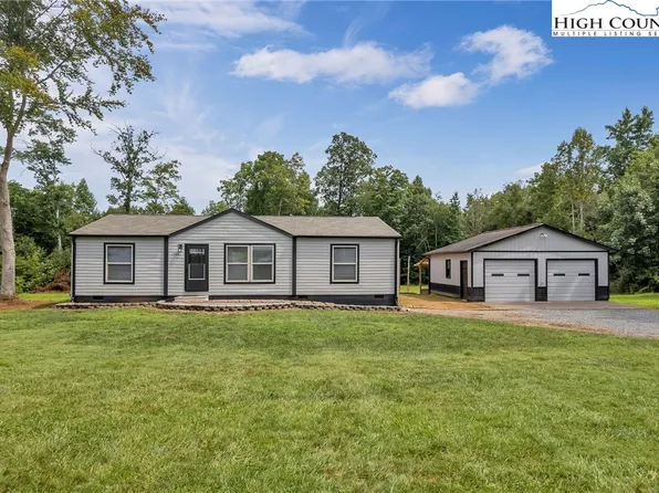 1708 Liberty Church Road, Yadkinville, NC 27055