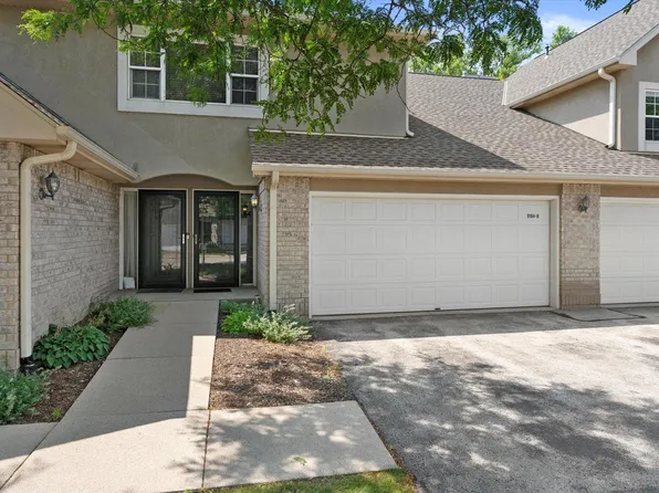 9164 West Elm COURT #B, Franklin, WI 53132