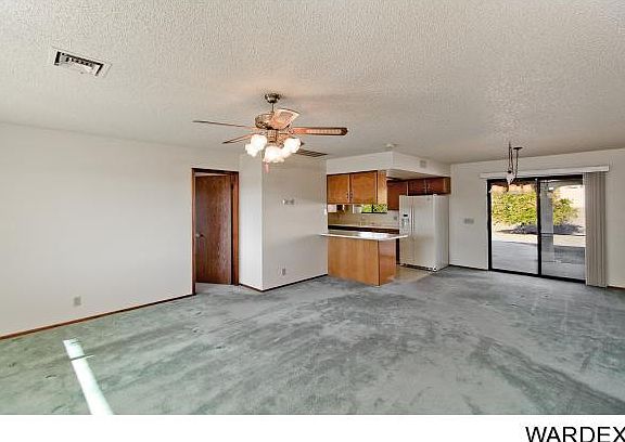 4th image of 2825 Castaway Dr
