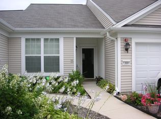 13691 Hemlock Rd, Huntley, IL 60142