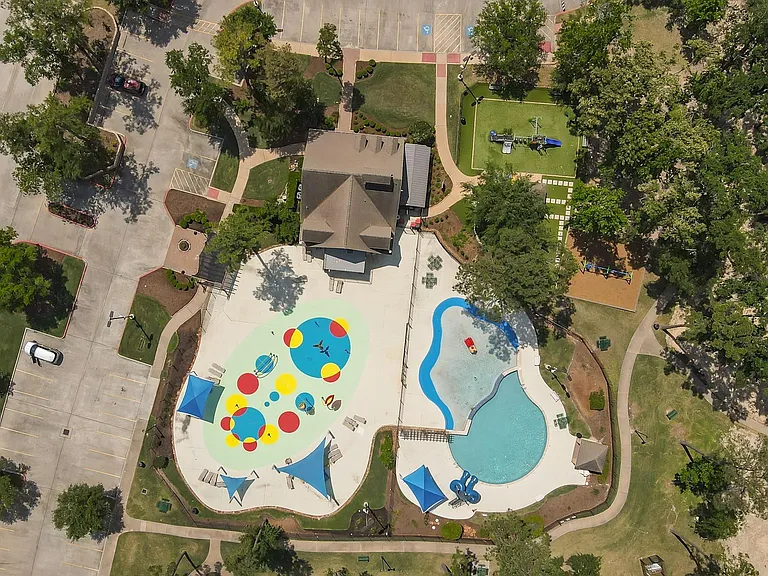 30327 Deleon Fields Dr — Photo 42